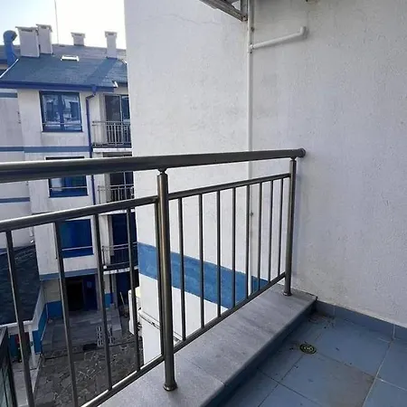 아파트 двустаен с морска панорама в Blue Bay Palace